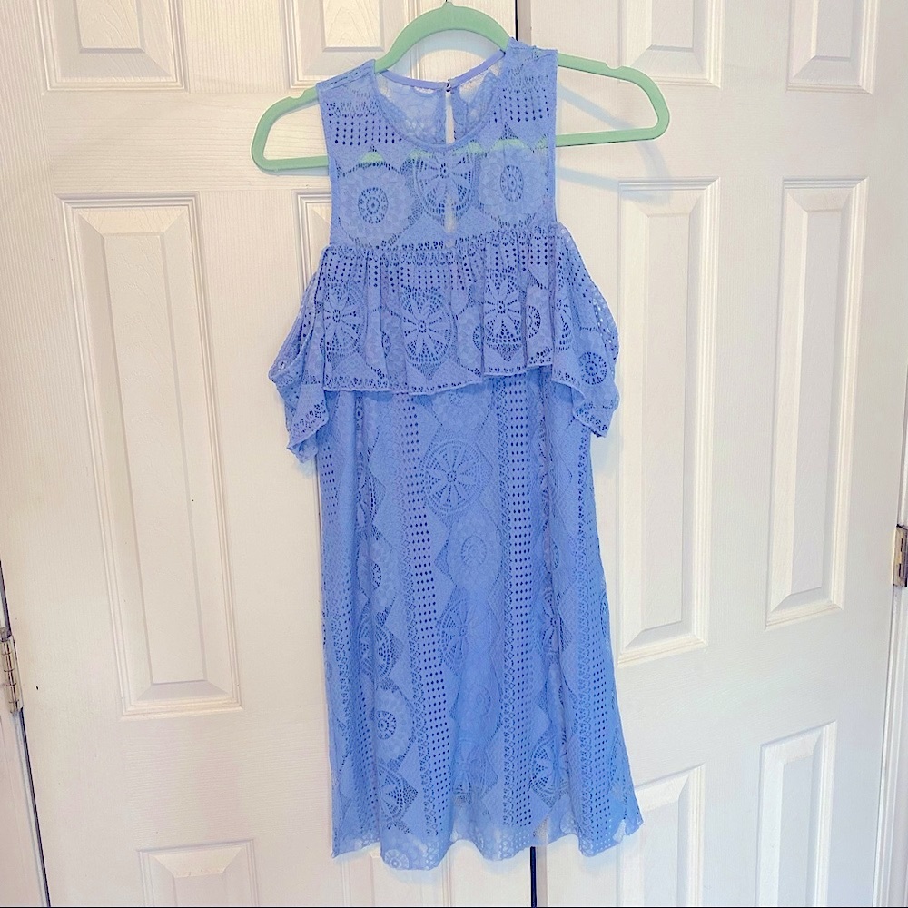 Off shoulder Lace Dress